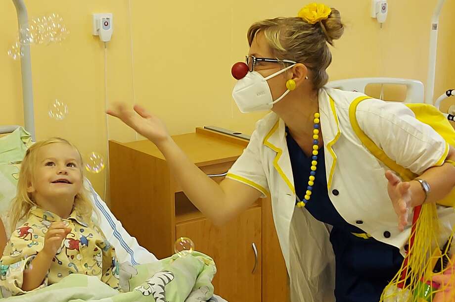 Zdravotní klauni jsou nedílnou součástí nemocnic. 